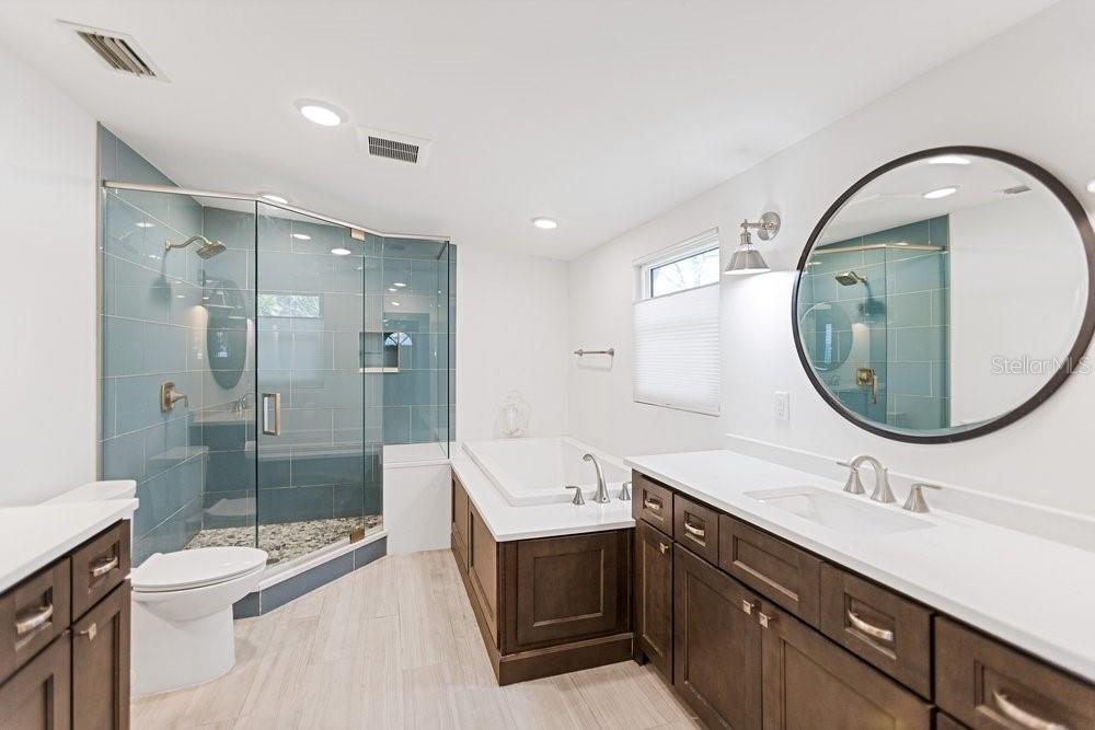 Listing photo id 24 for 201 Sherrill Street