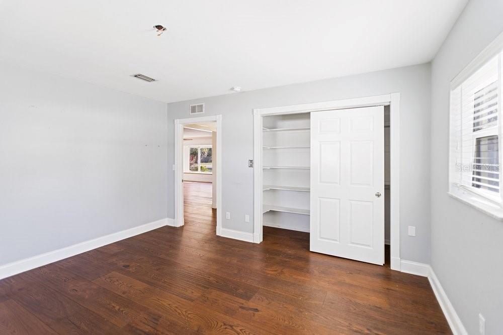 Listing photo id 27 for 201 Sherrill Street