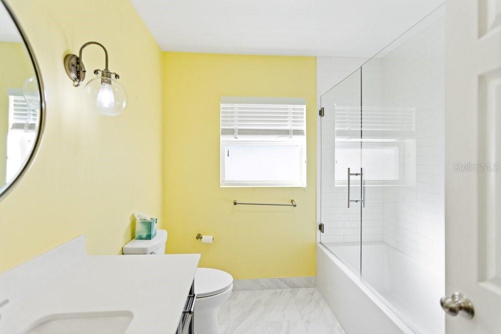 Listing photo id 30 for 201 Sherrill Street