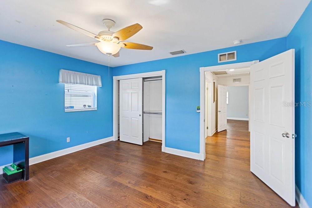 Listing photo id 33 for 201 Sherrill Street