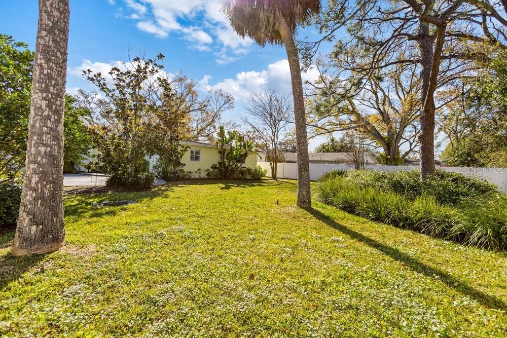 Listing photo id 36 for 201 Sherrill Street