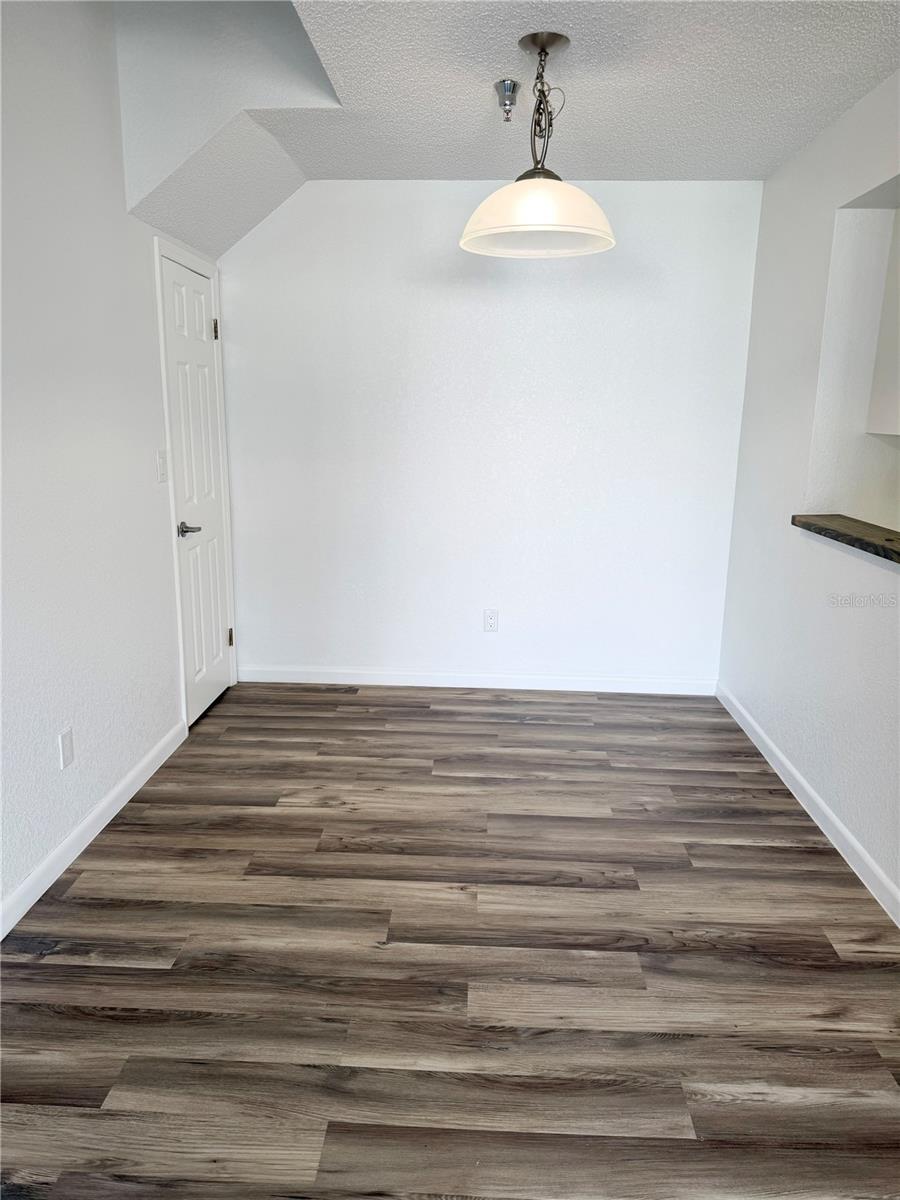 Image 10 of 32 For 10263 Gandy Boulevard N 2316