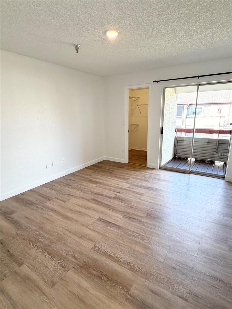 Image 4 of 32 For 10263 Gandy Boulevard N 2316