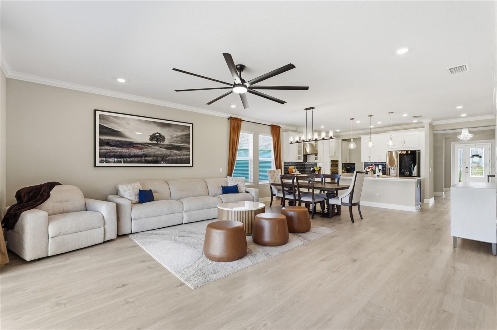 Image 15 of 46 For 16520 Star Grass Circle