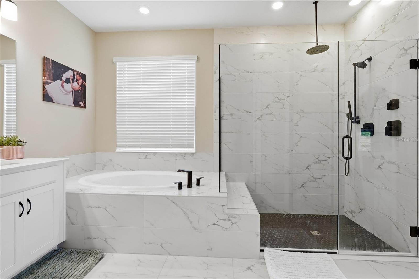 Image 25 of 46 For 16520 Star Grass Circle