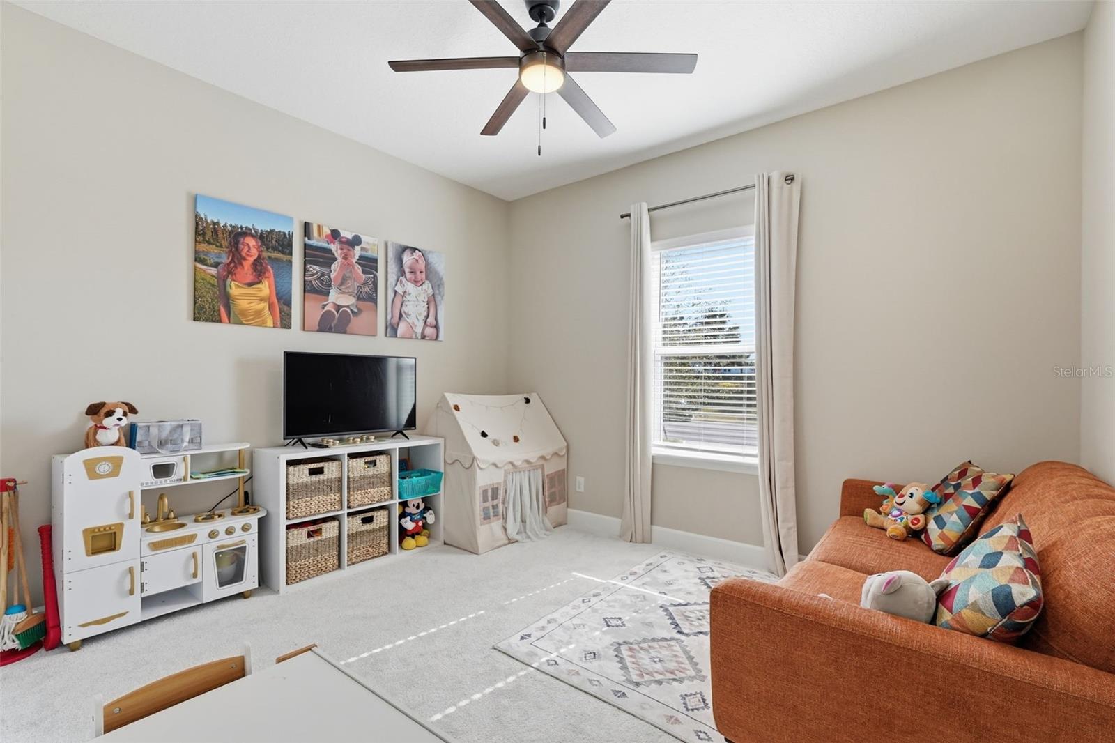 Image 38 of 46 For 16520 Star Grass Circle