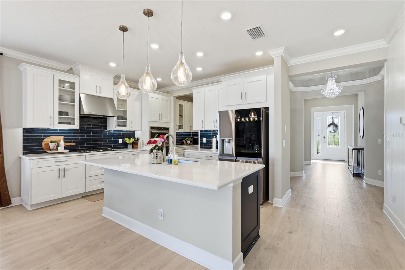 Image 4 of 46 For 16520 Star Grass Circle