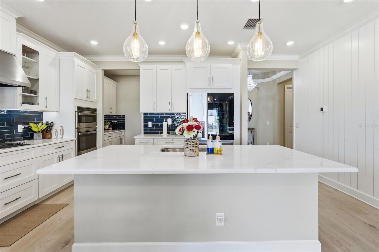 Image 7 of 46 For 16520 Star Grass Circle