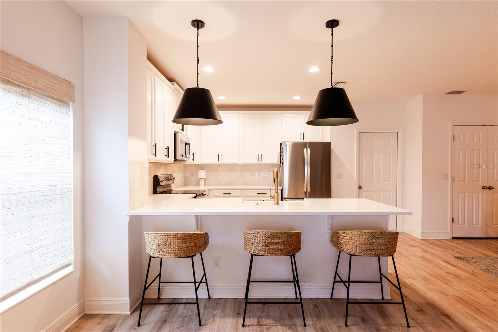 Image 8 of 23 For 9389 St Therese Street