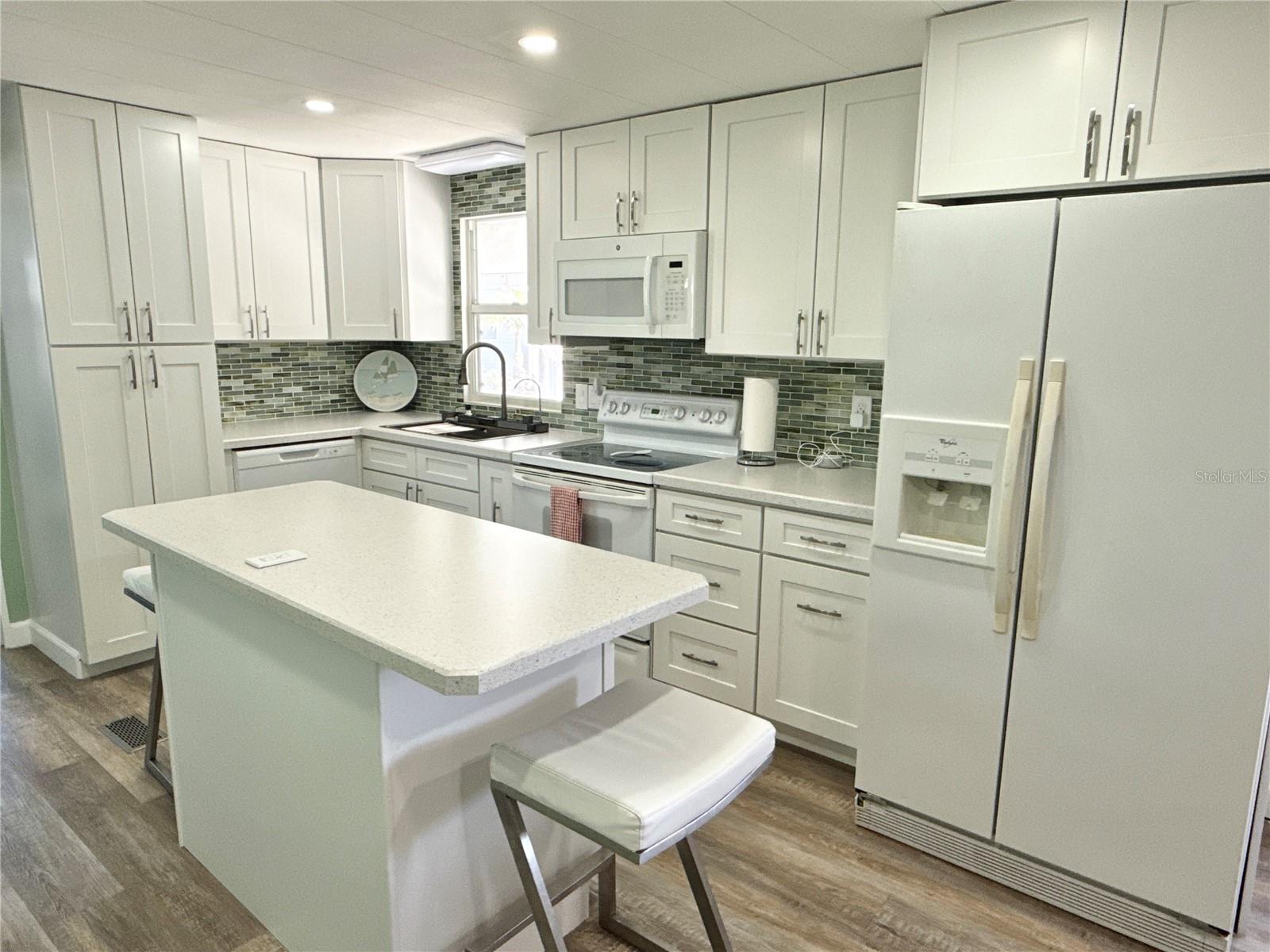 Image 3 of 25 For 606 Mount Lancaster Avenue Ne 651