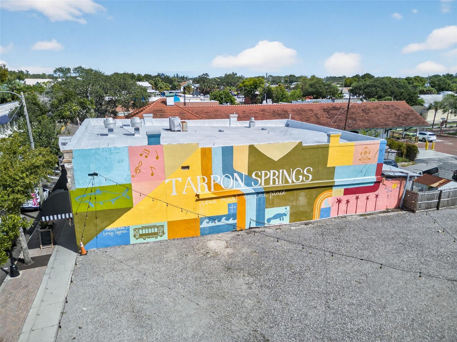 Image 38 of 43 For 1414 River Circle