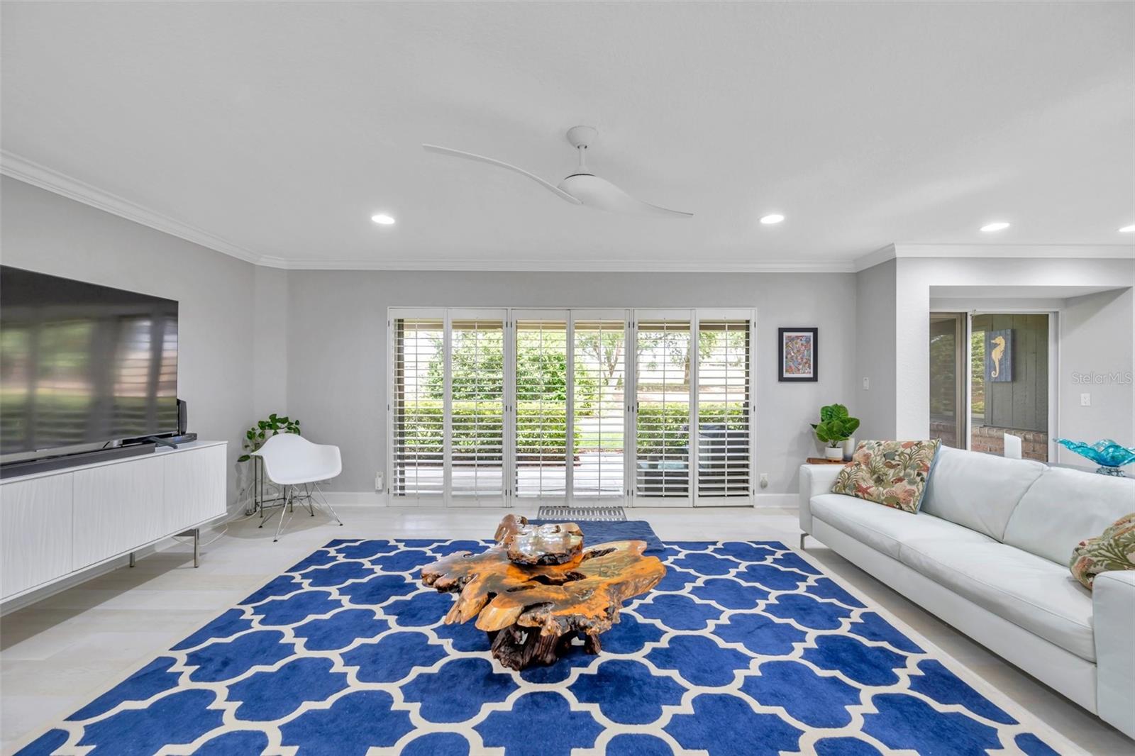 Listing photo id 16 for 36750 Us Highway 19 N 27101