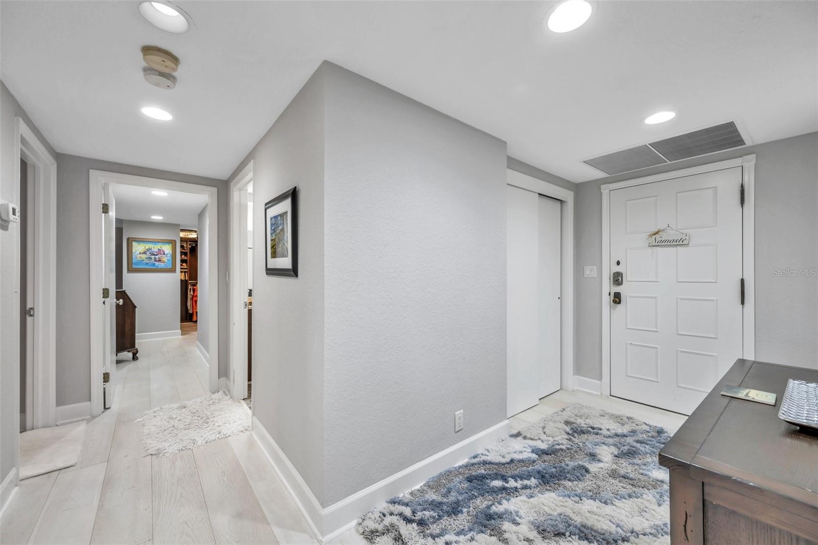 Listing photo id 33 for 36750 Us Highway 19 N 27101