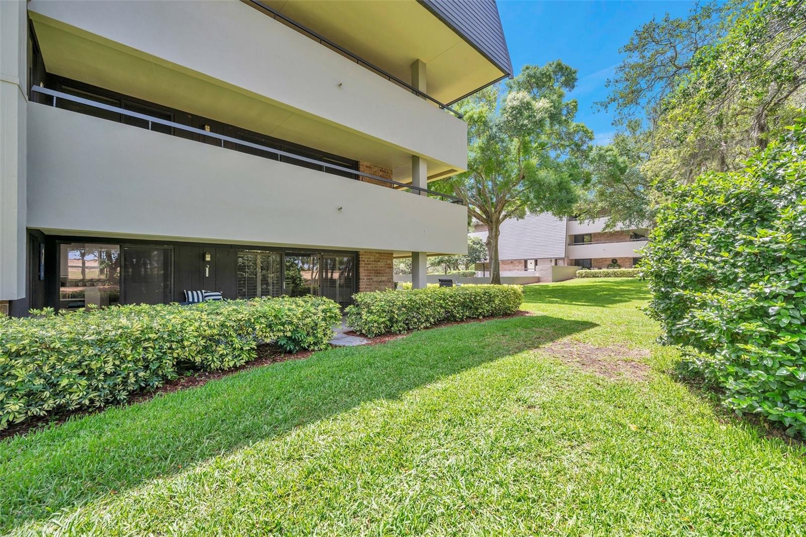 Listing photo id 49 for 36750 Us Highway 19 N 27101