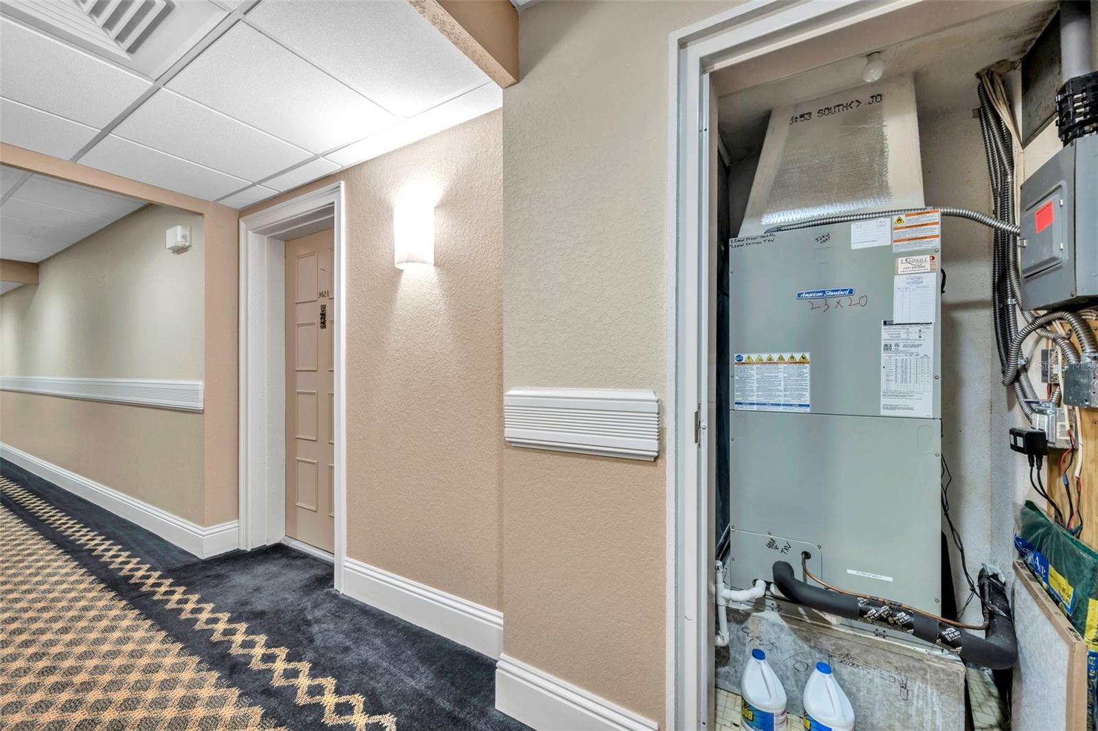 Listing photo id 52 for 36750 Us Highway 19 N 27101