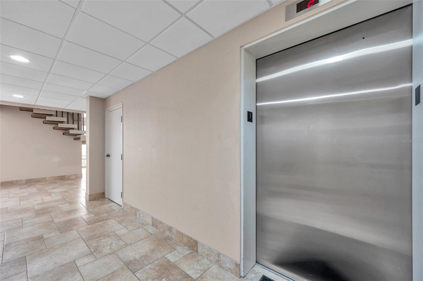 Listing photo id 55 for 36750 Us Highway 19 N 27101