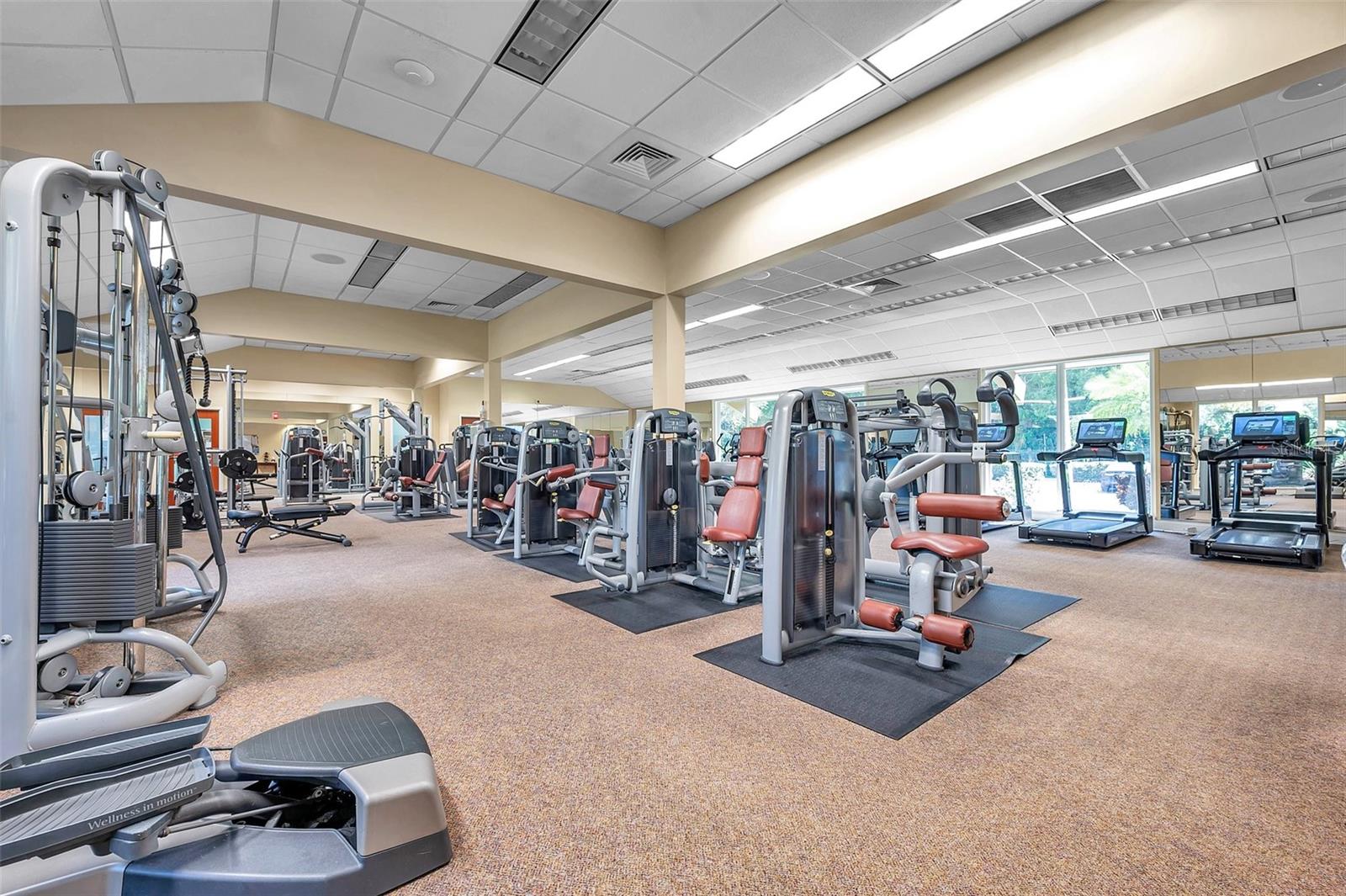 Listing photo id 60 for 36750 Us Highway 19 N 27101