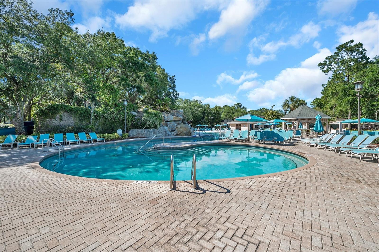 Listing photo id 69 for 36750 Us Highway 19 N 27101