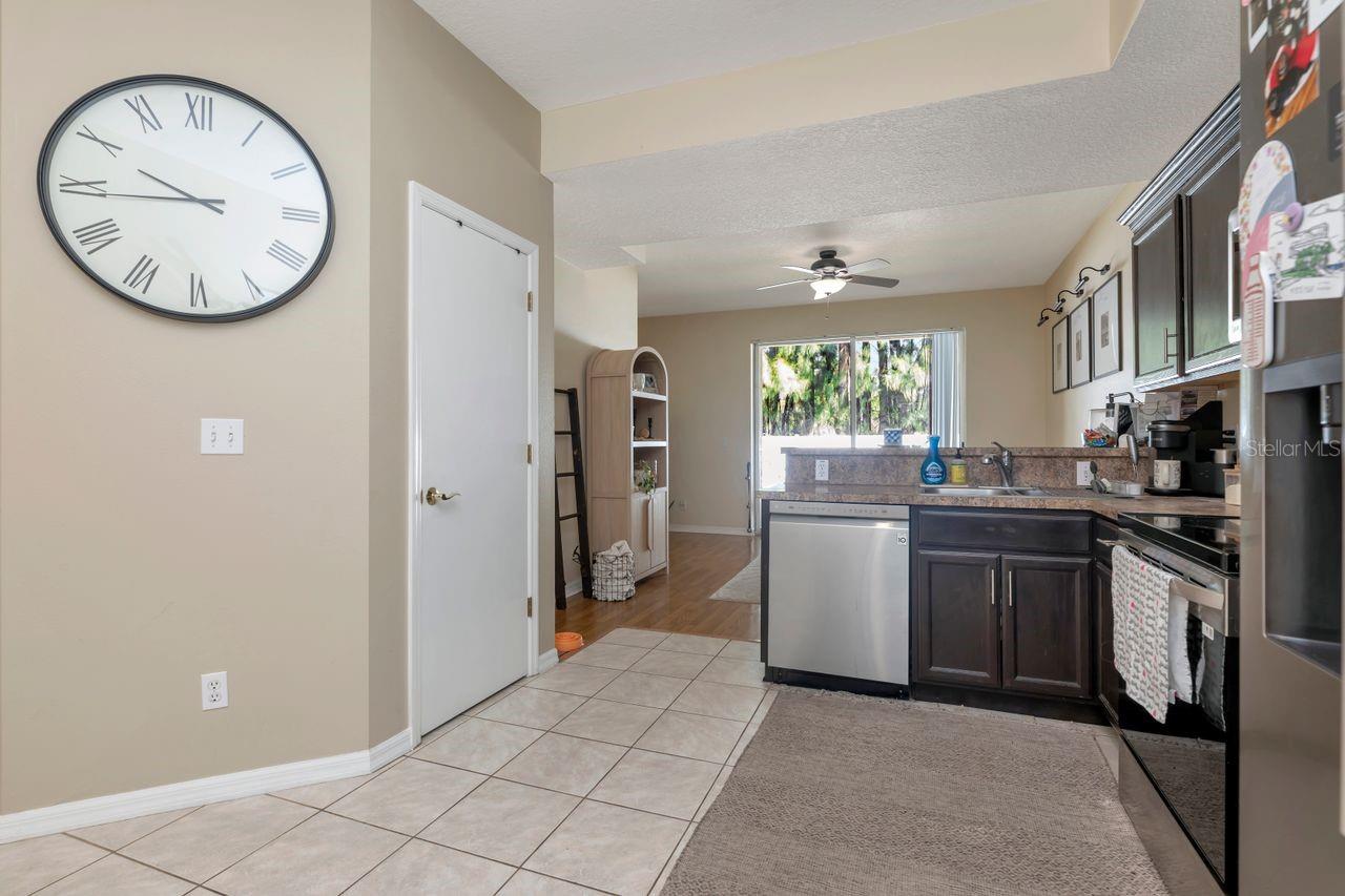 Image 10 of 34 For 9857 66th Street N