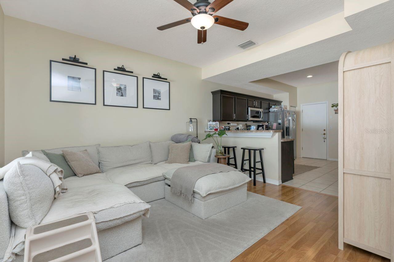 Image 12 of 34 For 9857 66th Street N