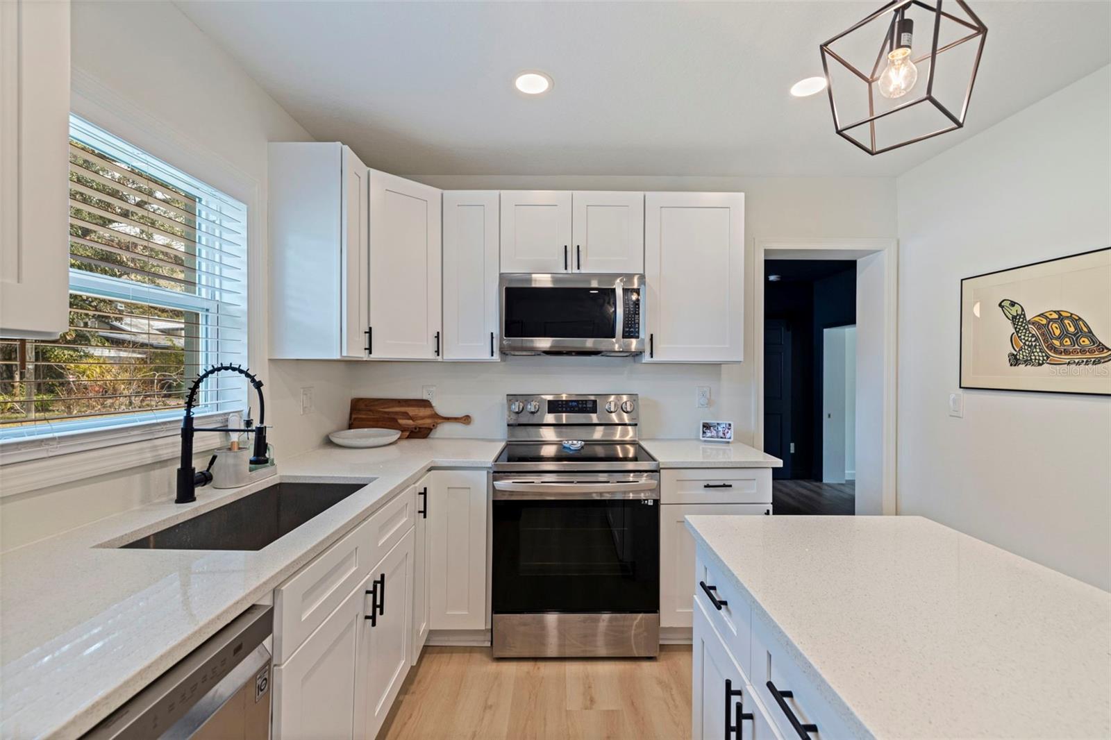 Image 9 of 36 For 4807 Highland Avenue