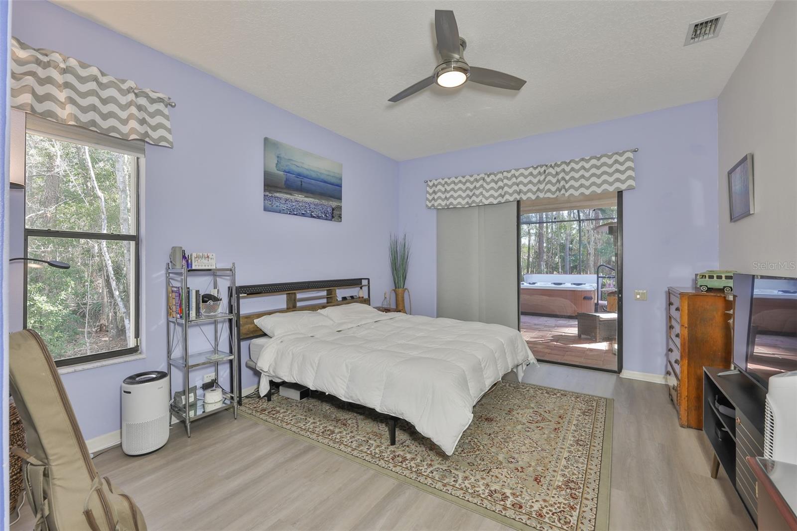 Image 18 of 55 For 7532 Cheltnam Court