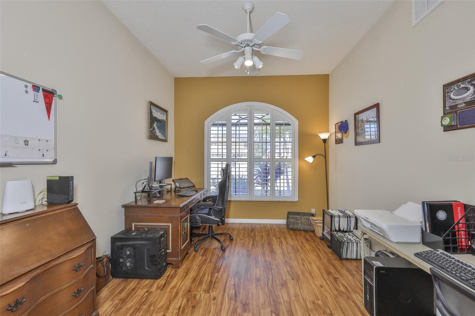 Image 23 of 55 For 7532 Cheltnam Court