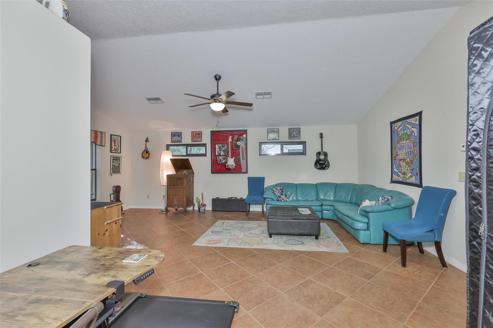 Image 35 of 55 For 7532 Cheltnam Court