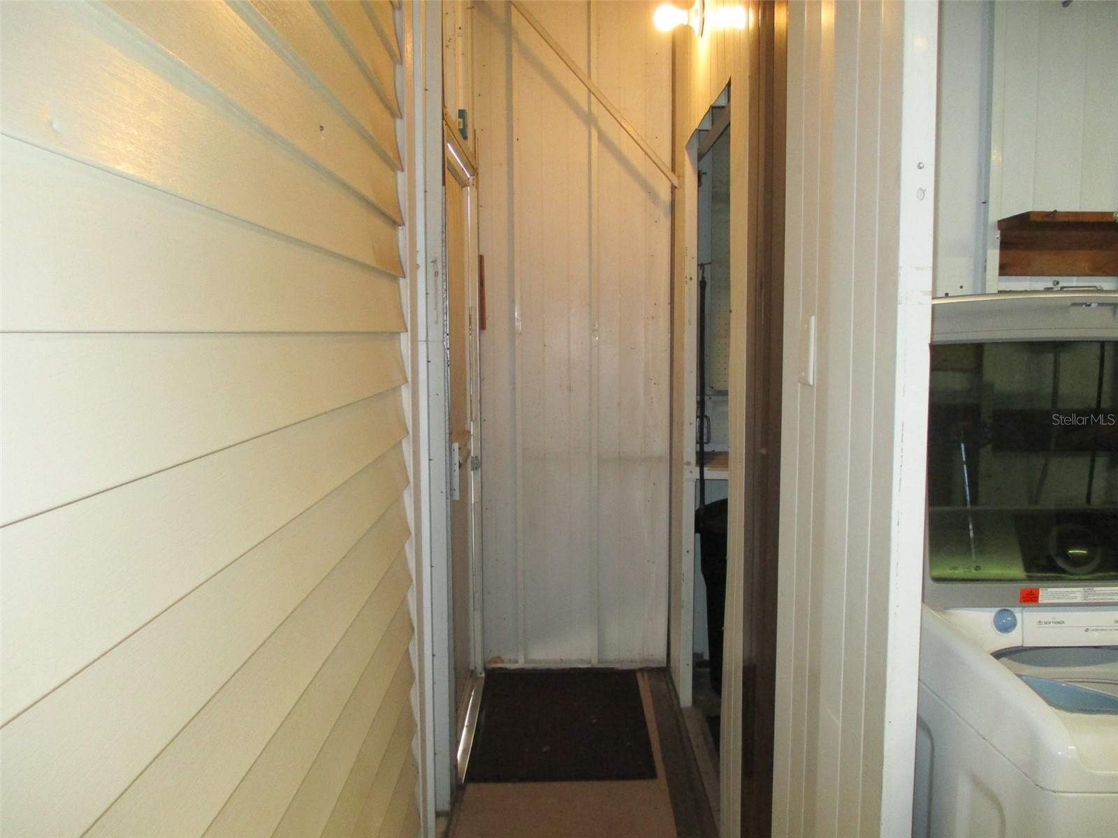 Image 21 of 28 For 34542 Sweetpea Lane