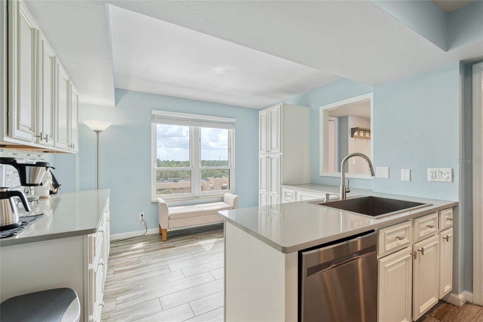 Image 12 of 28 For 2617 Cove Cay Drive 711