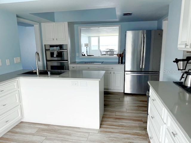 Image 8 of 28 For 2617 Cove Cay Drive 711