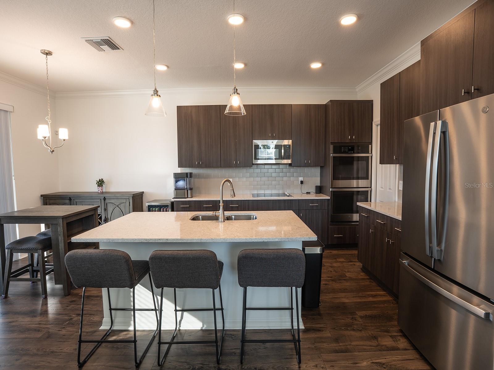 Image 13 of 69 For 5836 Timberdale Avenue