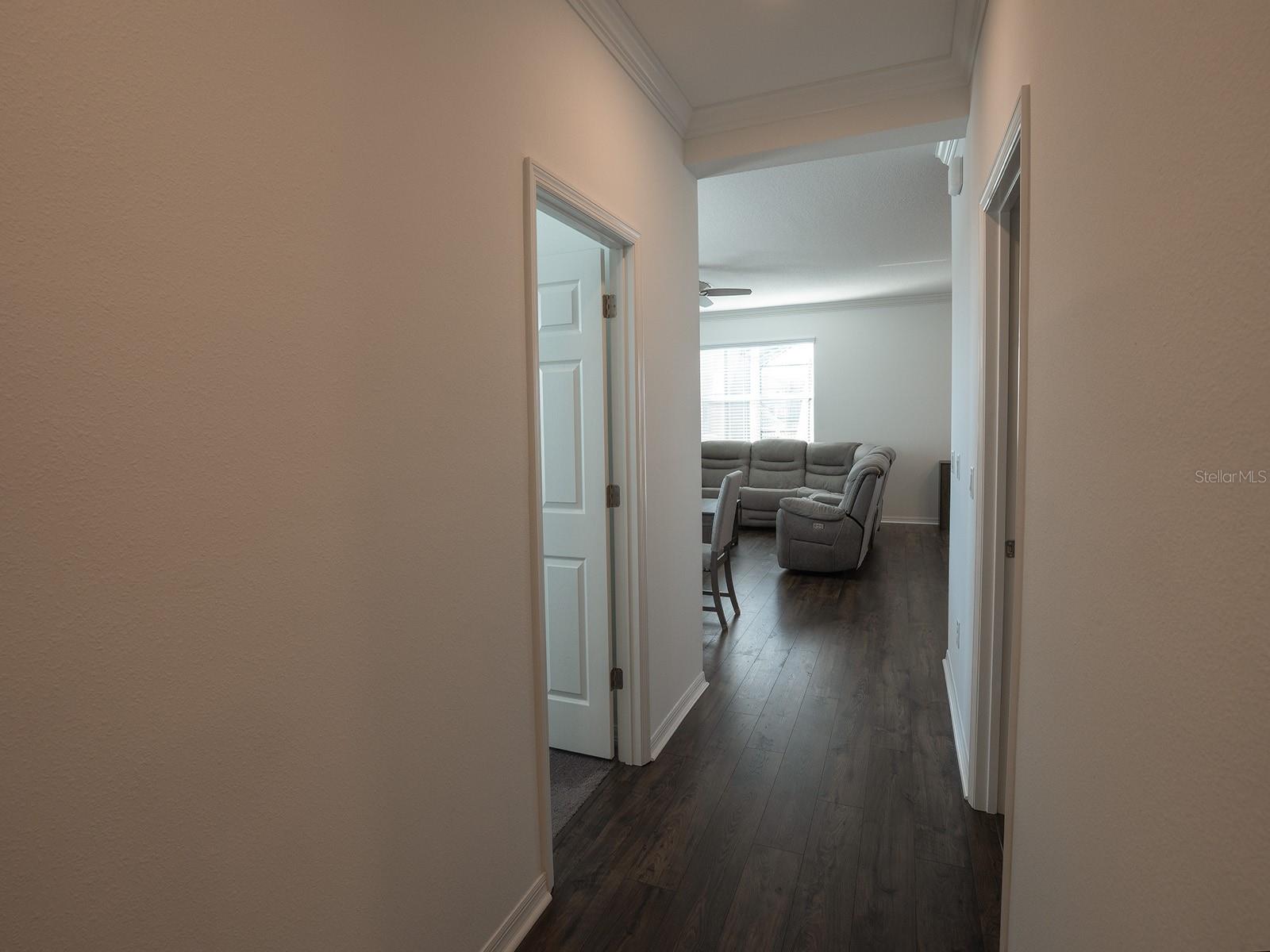 Image 18 of 69 For 5836 Timberdale Avenue