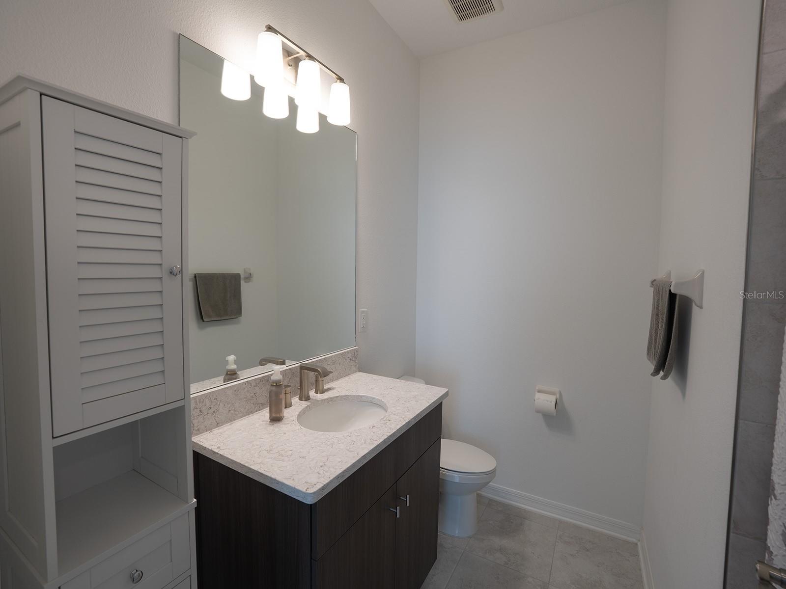 Image 21 of 69 For 5836 Timberdale Avenue