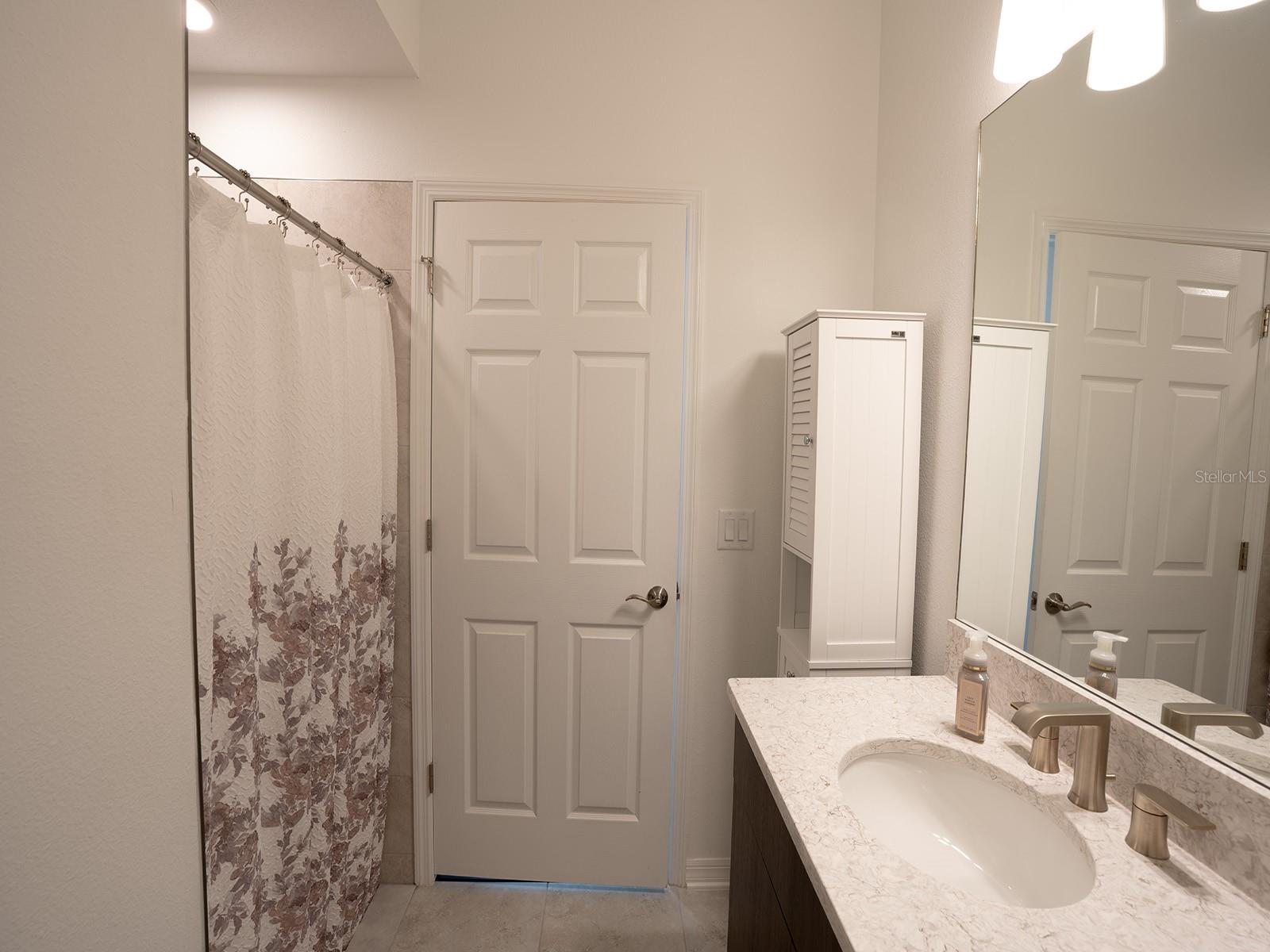 Image 23 of 69 For 5836 Timberdale Avenue