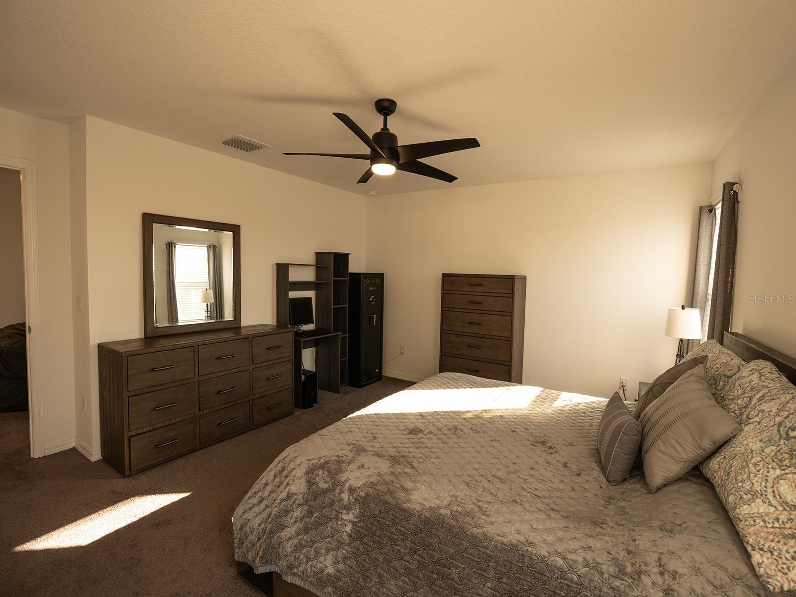 Image 29 of 69 For 5836 Timberdale Avenue