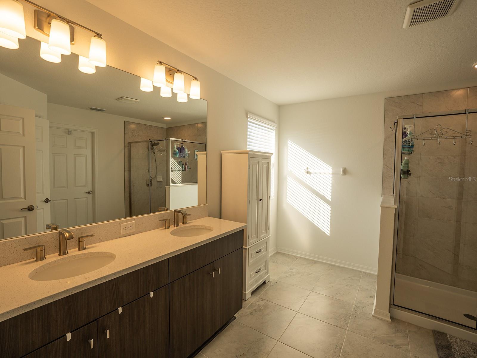 Image 30 of 69 For 5836 Timberdale Avenue