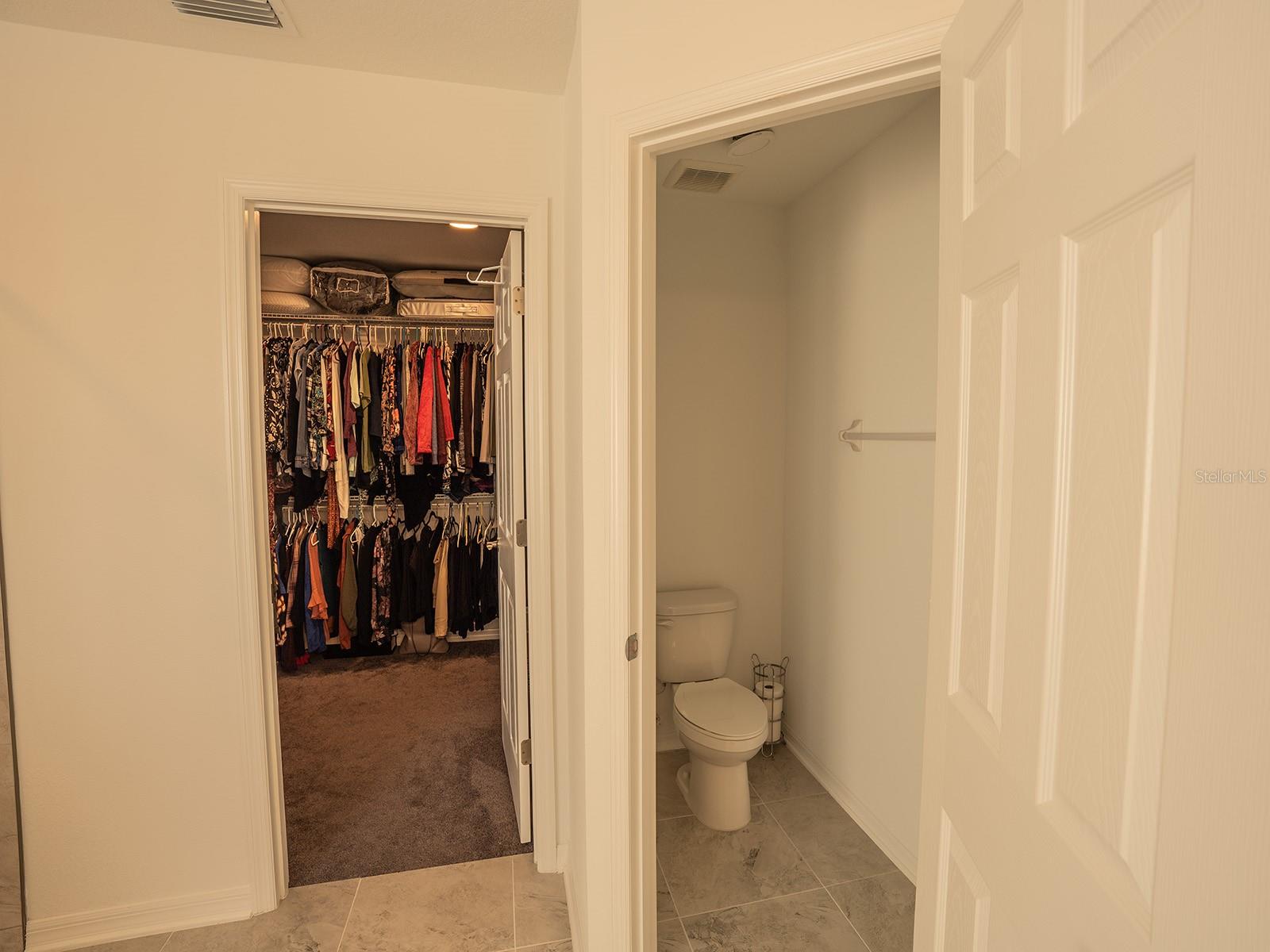 Image 33 of 69 For 5836 Timberdale Avenue