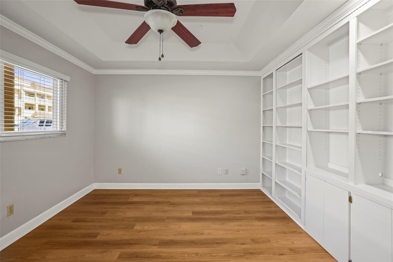 Image 20 of 40 For 2209 Utopian Drive E 117