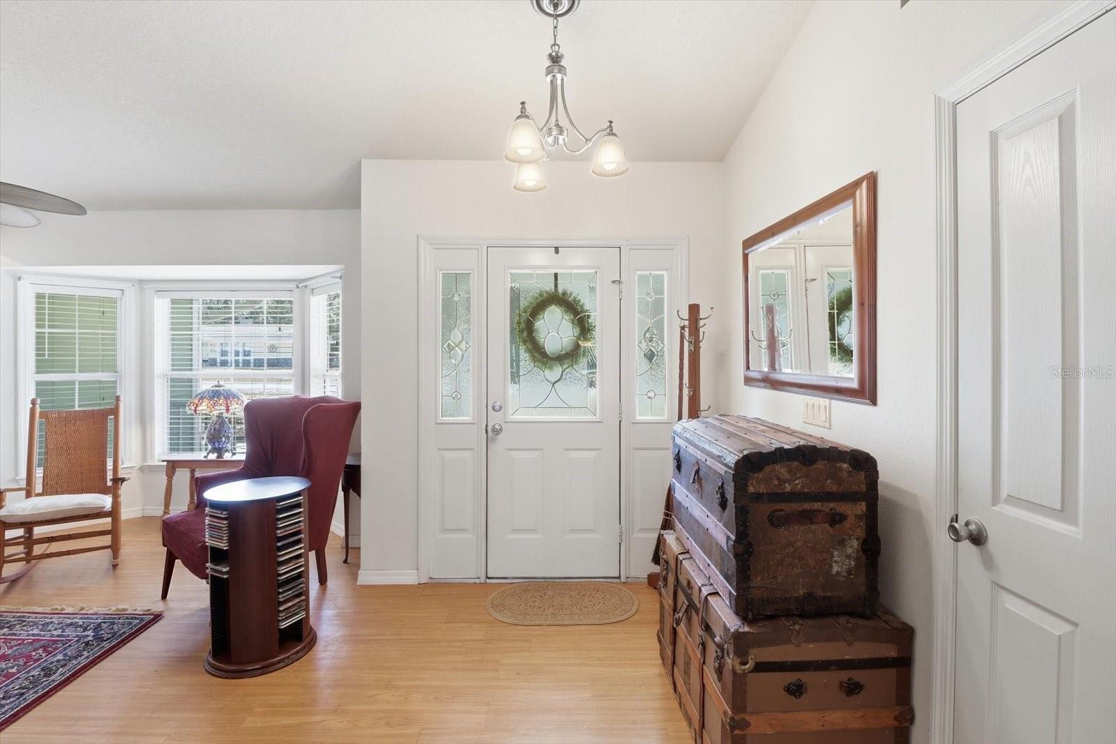 Image 12 of 57 For 6090 Woodside Circle