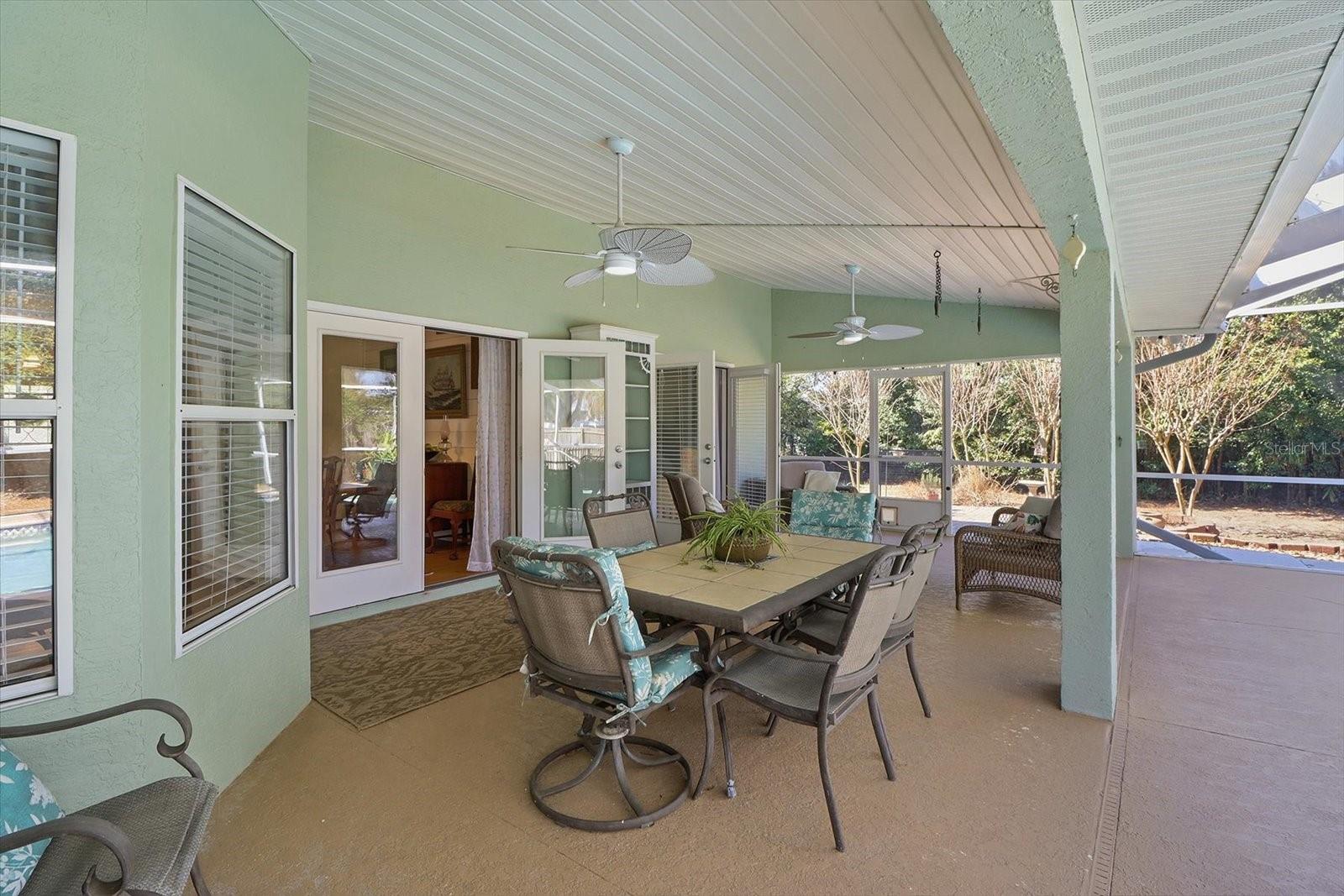 Image 17 of 57 For 6090 Woodside Circle