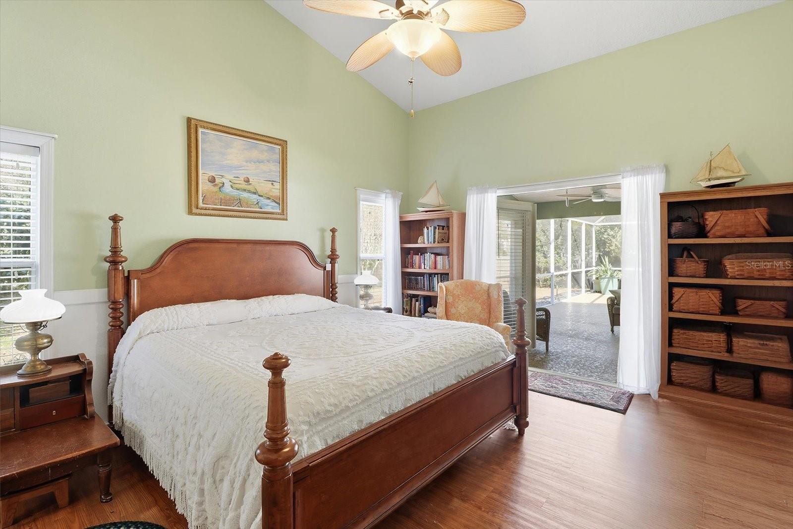 Image 31 of 57 For 6090 Woodside Circle