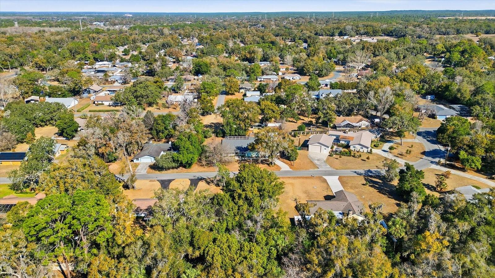 Image 53 of 57 For 6090 Woodside Circle