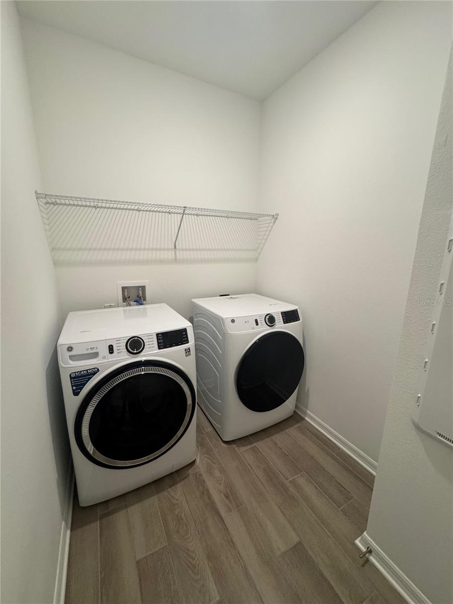 Image 9 of 11 For 4356 Reisswood Loop