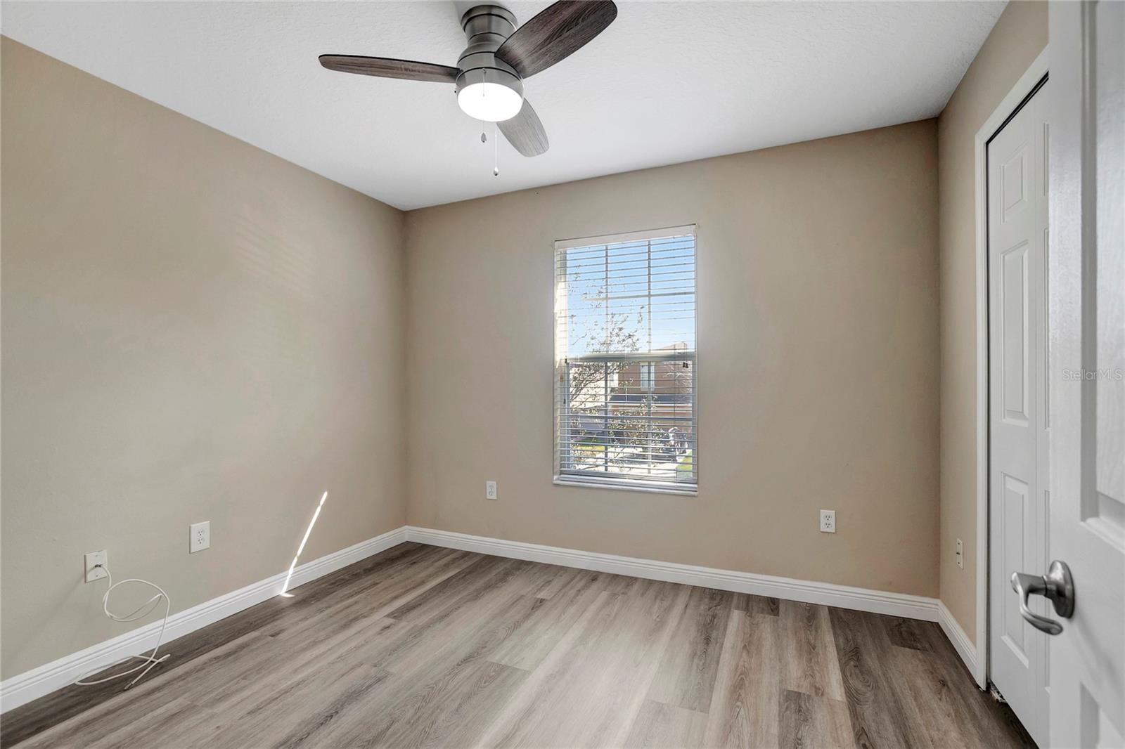 Image 21 of 34 For 3407 Cardinal Feather Drive