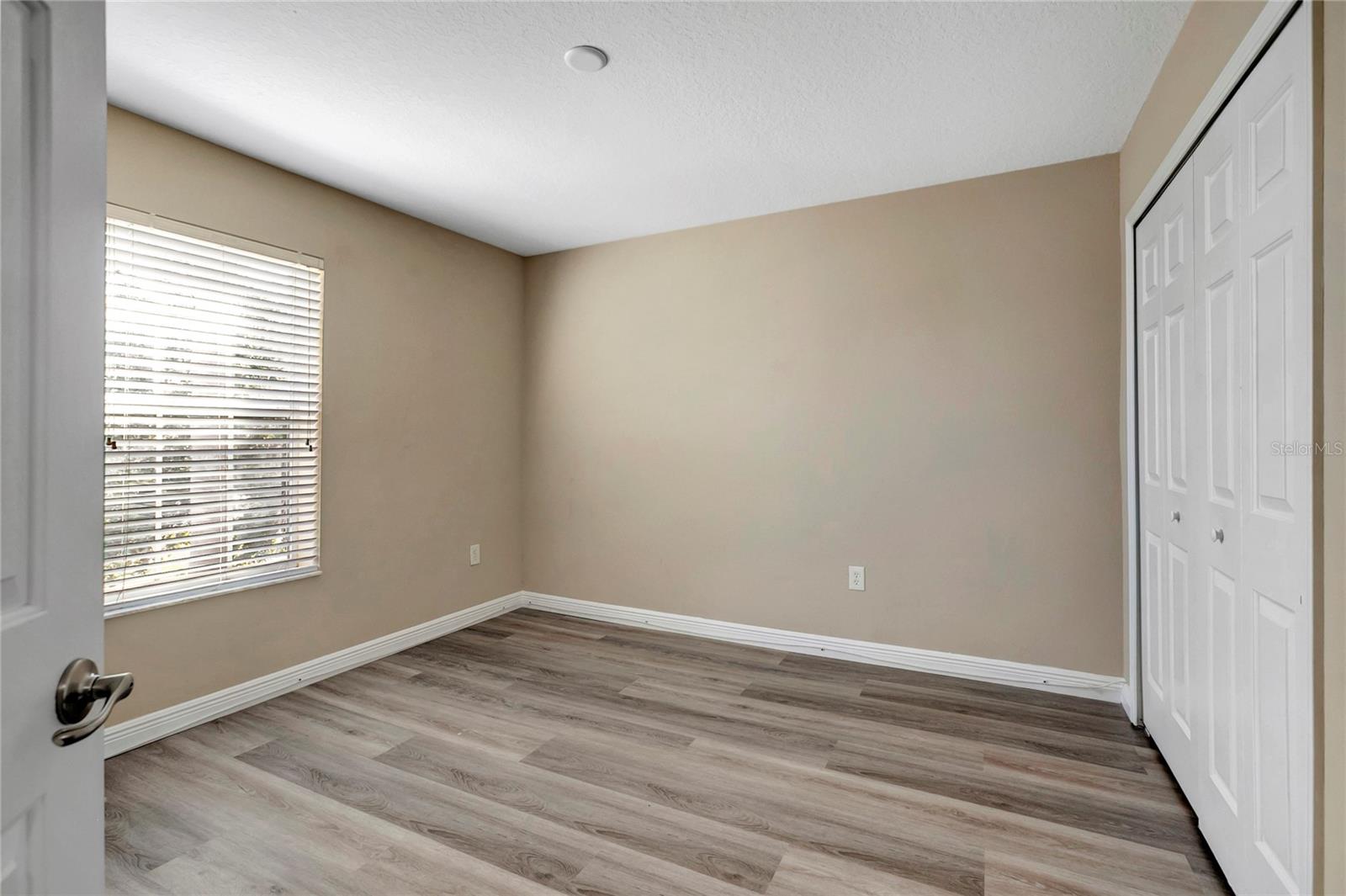 Image 24 of 34 For 3407 Cardinal Feather Drive