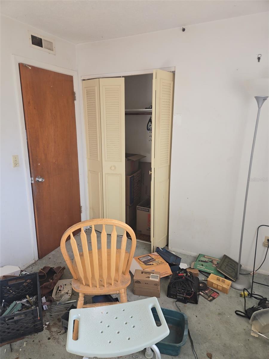 Image 11 of 16 For 133 Dahlia Court