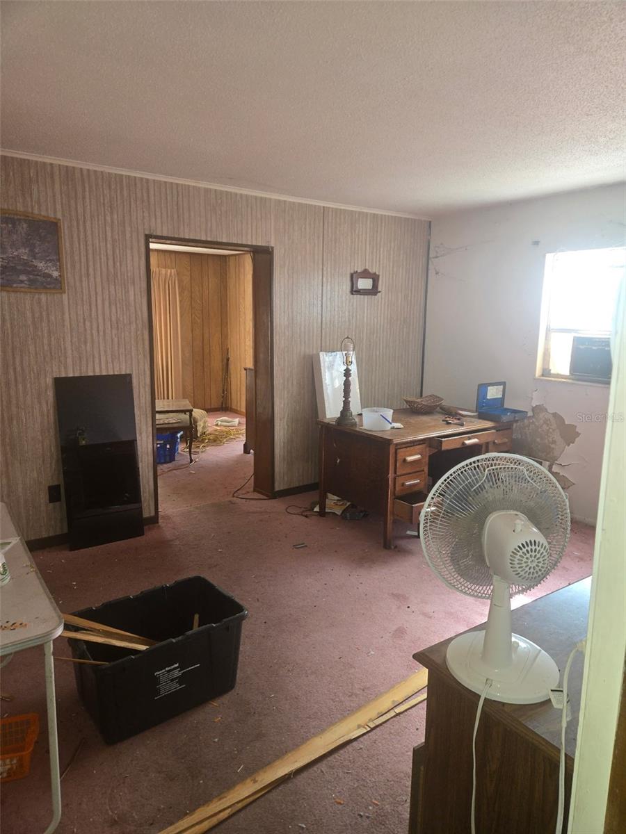 Image 6 of 16 For 133 Dahlia Court