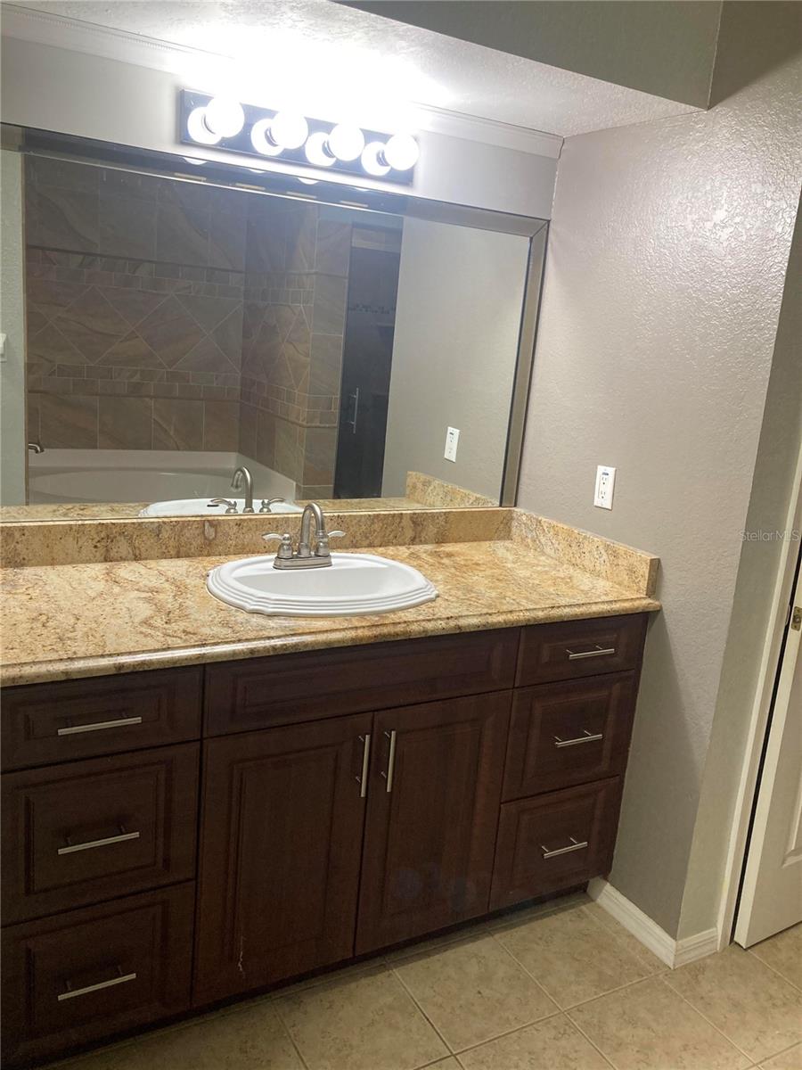 Image 11 of 15 For 1819 Hammocks Avenue 1819