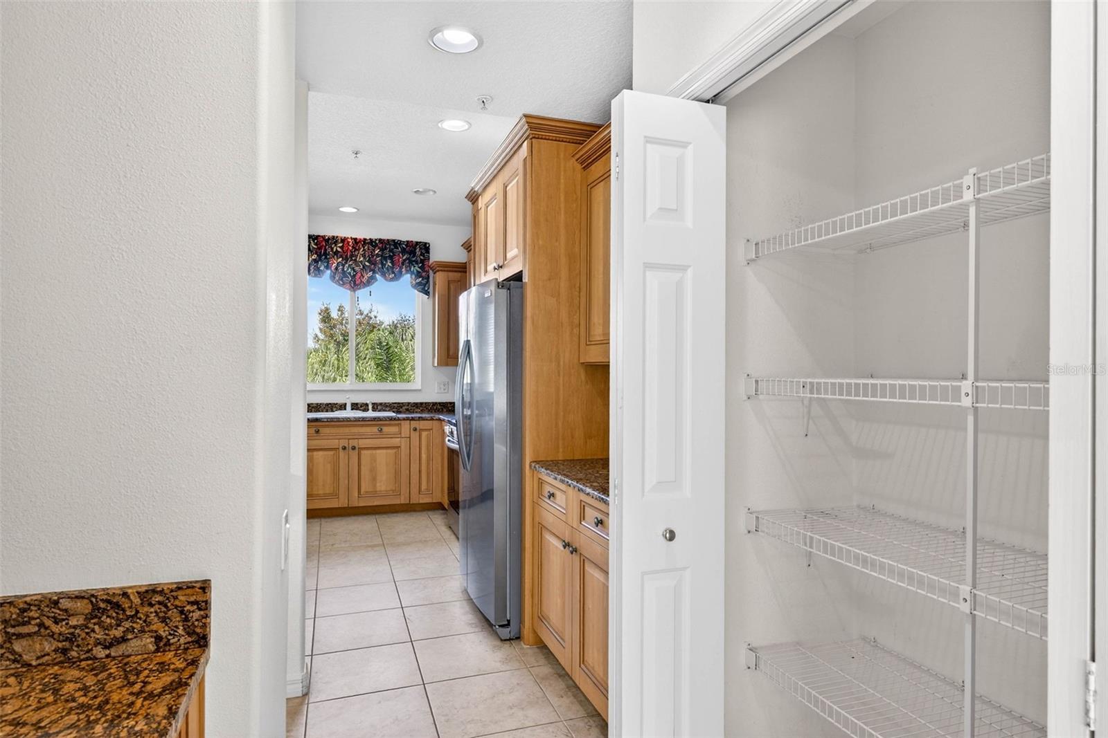 Image 10 of 76 For 4324 Spinnaker Cove Lane